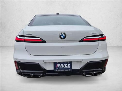 2023 BMW 760 i xDrive