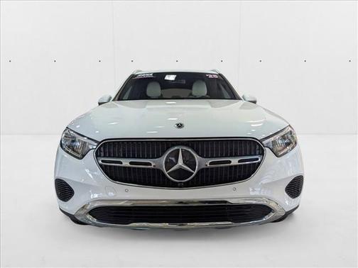 2025 Mercedes-Benz GLC 300 Base