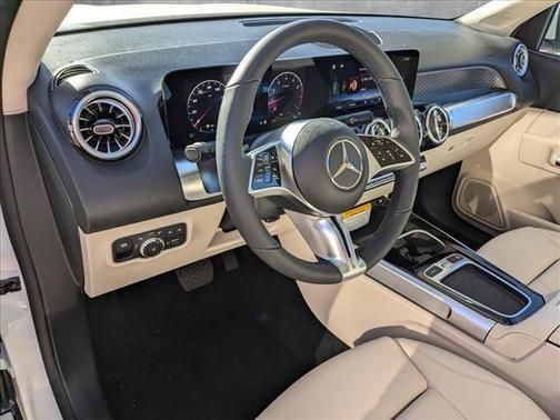 2025 Mercedes-Benz GLB 250 Base