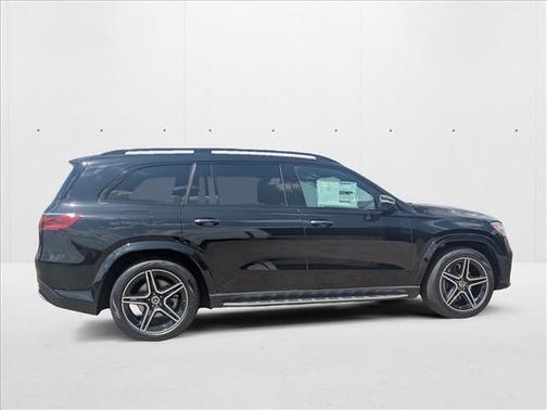 2026 Mercedes-Benz GLS 450 4MATIC