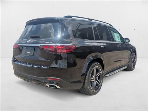 2026 Mercedes-Benz GLS 450 4MATIC