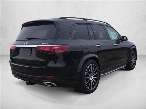 Obsidian Black Metallic 2026 Mercedes-Benz GLS 450 4MATIC