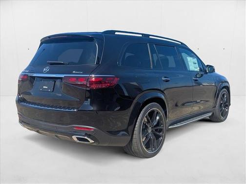 2026 Mercedes-Benz GLS 450 4MATIC