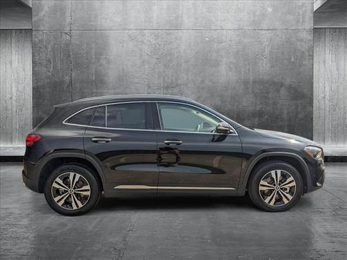 2025 Mercedes-Benz GLA 250 Base