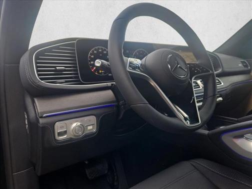 Obsidian Black Metallic 2026 Mercedes-Benz GLE 580 4MATIC