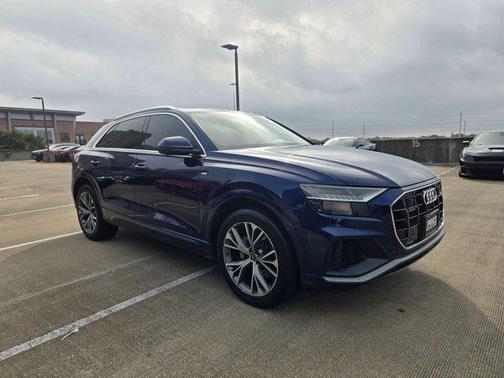 2021 Audi Q8 55 Prestige