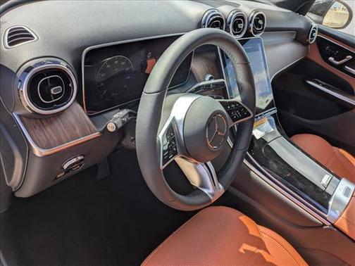 2026 Mercedes-Benz GLC 300 Base