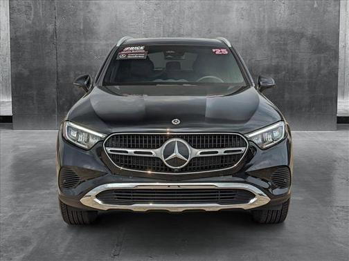 2025 Mercedes-Benz GLC 300 Base