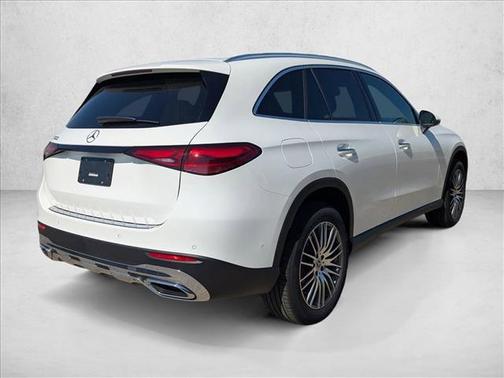 2026 Mercedes-Benz GLC 300 Base