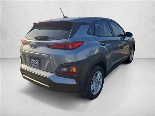 Sonic Silver 2021 Hyundai KONA SE