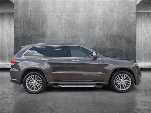 2018 Jeep Grand Cherokee Summit
