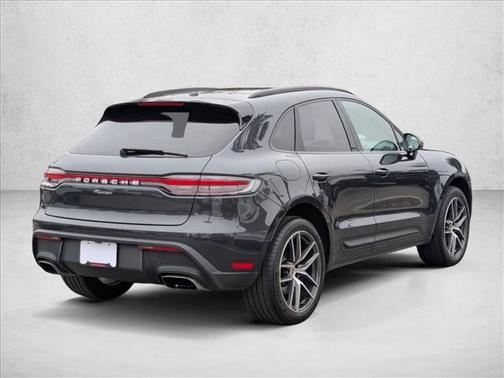 2024 Porsche Macan AWD