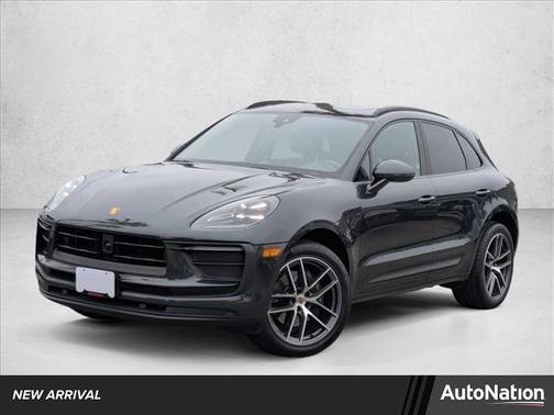 2024 Porsche Macan AWD