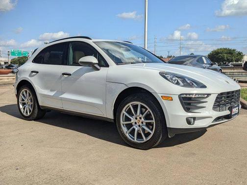 2018 Porsche Macan Base