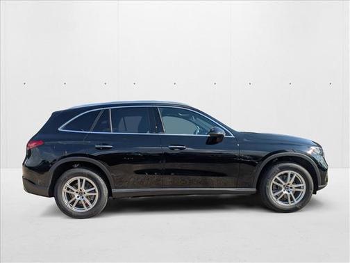 2026 Mercedes-Benz GLC 300 Base