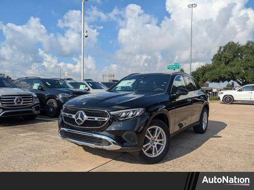 2026 Mercedes-Benz GLC 300 Base