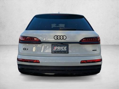 2023 Audi Q7 55 Premium Plus