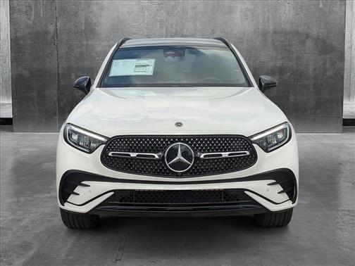 2025 Mercedes-Benz GLC 300 Base