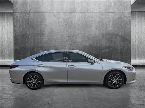 2023 Lexus ES 350 Base