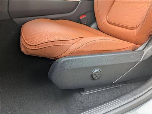 2026 Mercedes-Benz GLC 300 Base