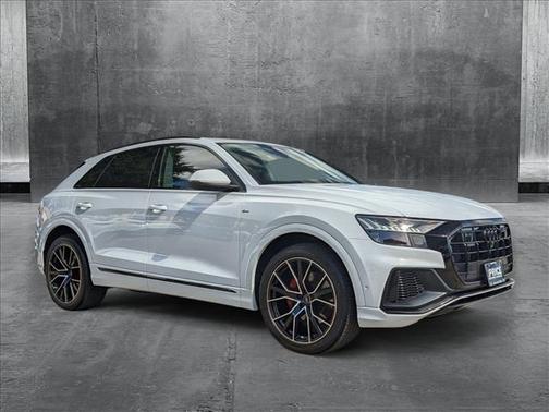 2023 Audi Q8 55 Prestige
