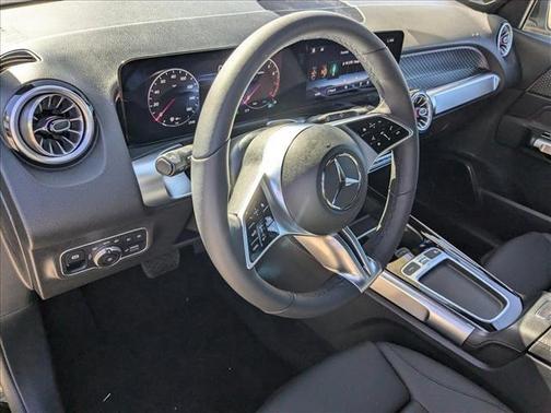 2025 Mercedes-Benz GLB 250 Base