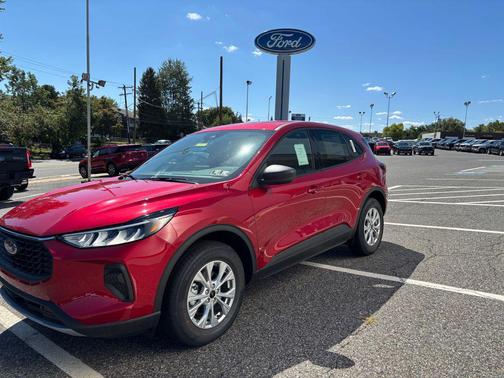 2025 Ford Escape Active