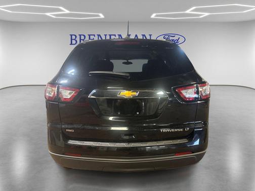 Mosaic Black Metallic 2016 Chevrolet Traverse 1LT