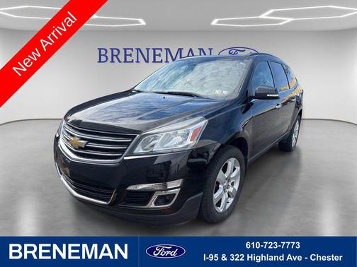 Mosaic Black Metallic 2016 Chevrolet Traverse 1LT