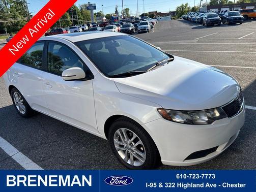 Snow White Pearl 2012 Kia Forte EX