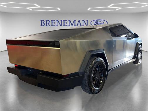 Ultra-Hard Stainless Steel 2025 Tesla Cybertruck All-Wheel Drive