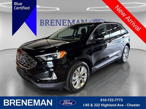 Black Metallic 2023 Ford Edge Titanium