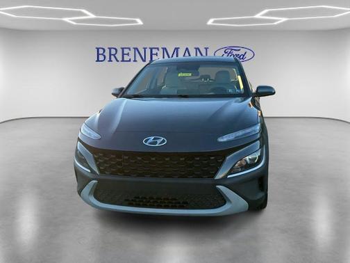 2022 Hyundai KONA SE