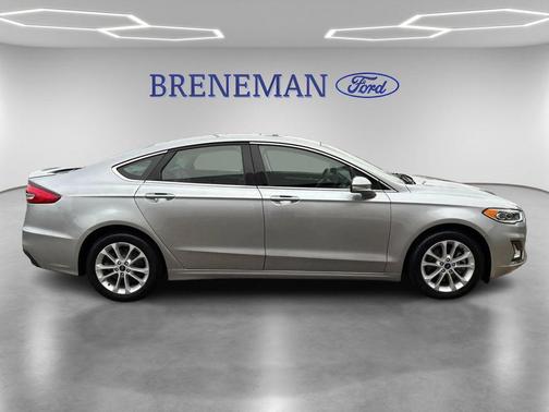 2020 Ford Fusion Plug-In Hybrid Titanium