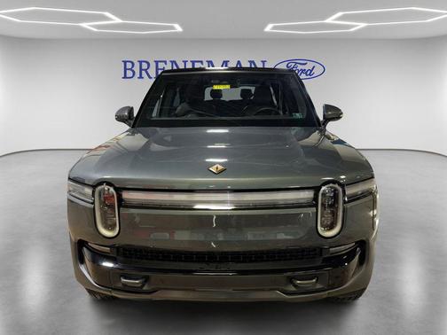 2025 Rivian R1S Adventure Dual Motor Max Pack