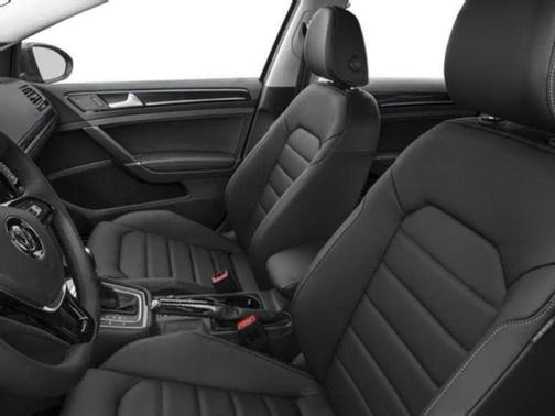 2016 Volkswagen Golf SportWagen TSI S 4-Door