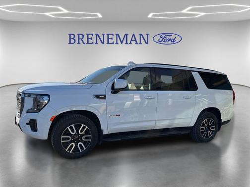 2022 GMC Yukon XL 4WD AT4