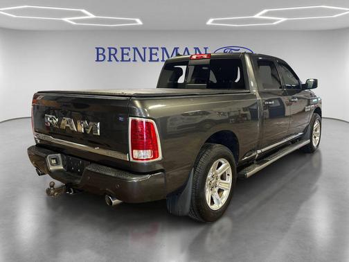 Granite Crystal Metallic Clearcoat 2016 RAM 1500 Longhorn