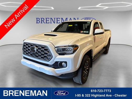 Super White 2021 Toyota Tacoma TRD Sport