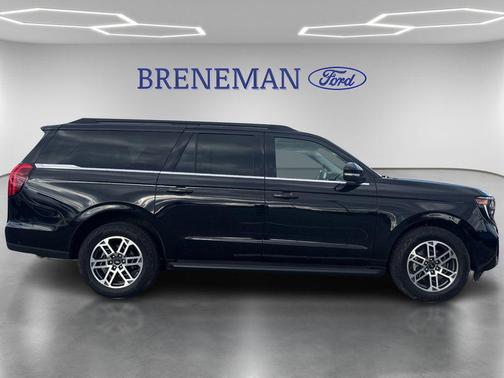 Black Metallic 2025 Ford Expedition Max Active 4x4