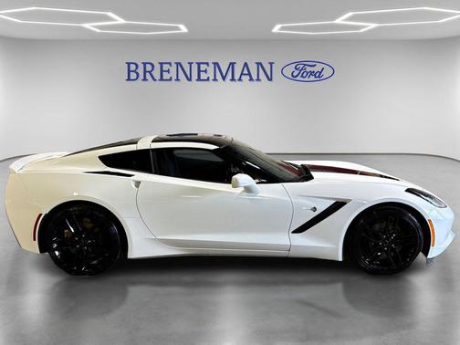 Arctic White 2016 Chevrolet Corvette Stingray Z51