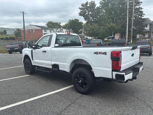 2024 Ford F-350 XL