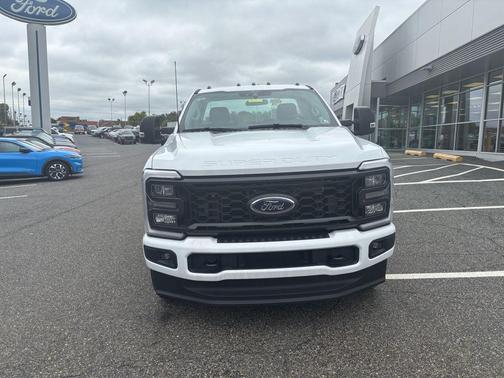 2024 Ford F-350 XL
