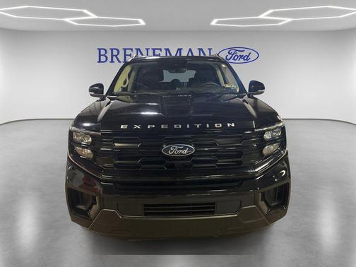 2025 Ford Expedition Max Active 4x4