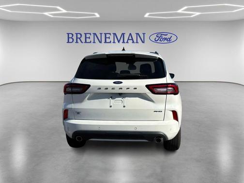 2023 Ford Escape ST-Line Elite