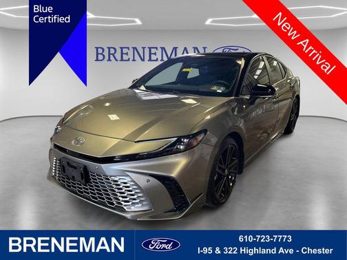 Heavy Metal/Midnight Black Metallic 2025 Toyota Camry XSE