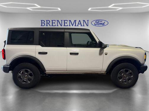 Oxford White 2025 Ford Bronco Big Bend