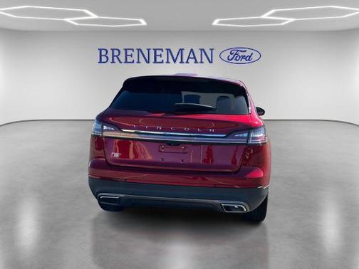 2021 Lincoln Nautilus Reserve