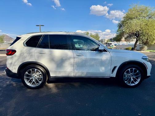 2022 BMW X5 xDrive40i