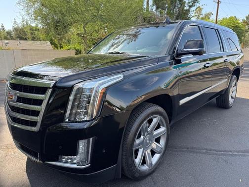 2018 Cadillac Escalade ESV Premium Luxury